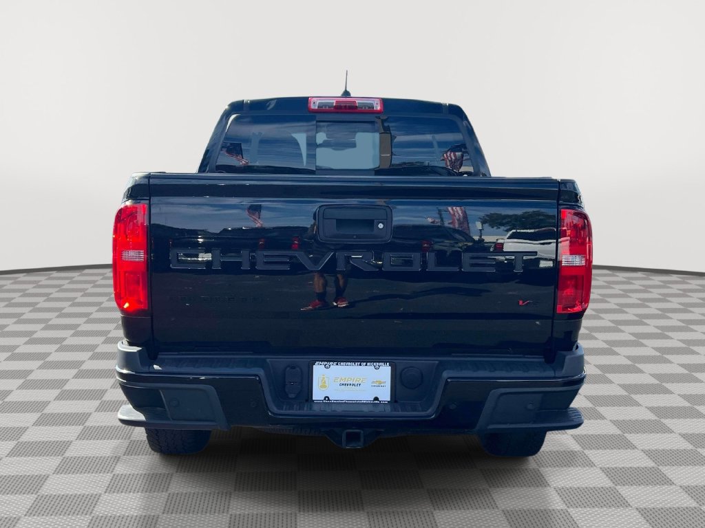 Used 2022 Chevrolet Colorado Z71 AWD/4WD image 6