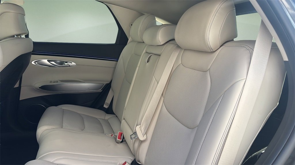 New 2026 Genesis GV70 2.5T Select image 10