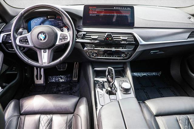 Used 2023 BMW M550i xDrive w/ Executive Package image 24