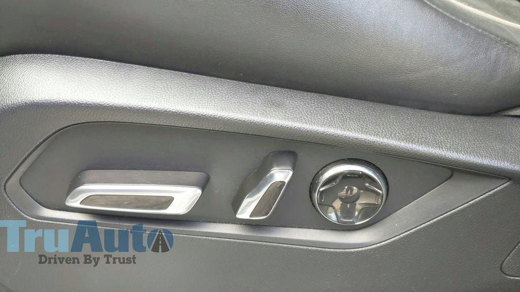 Used 2019 Acura RDX A-Spec w/ Technology Package FWD image 23