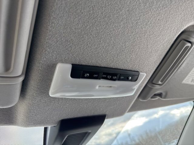 Used 2022 Nissan Kicks S image 22