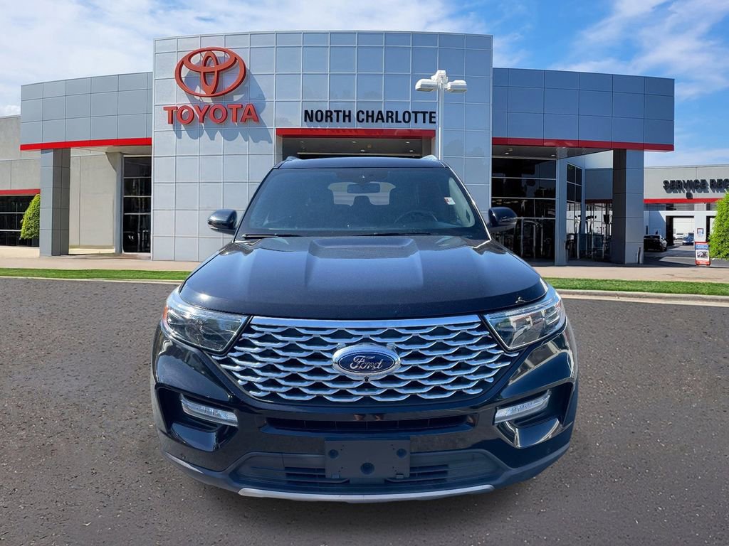 Used 2020 Ford Explorer Platinum AWD/4WD image 4