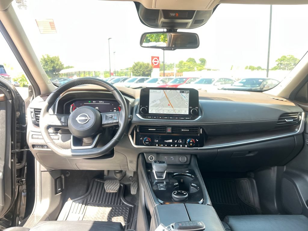 Used 2023 Nissan Rogue Platinum AWD/4WD image 22