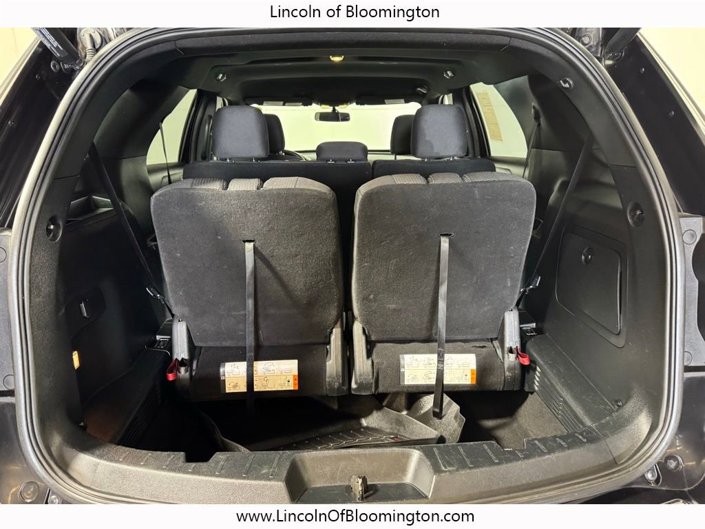 Used 2019 Ford Explorer XLT w/ Equipment Group 201A AWD/4WD image 27