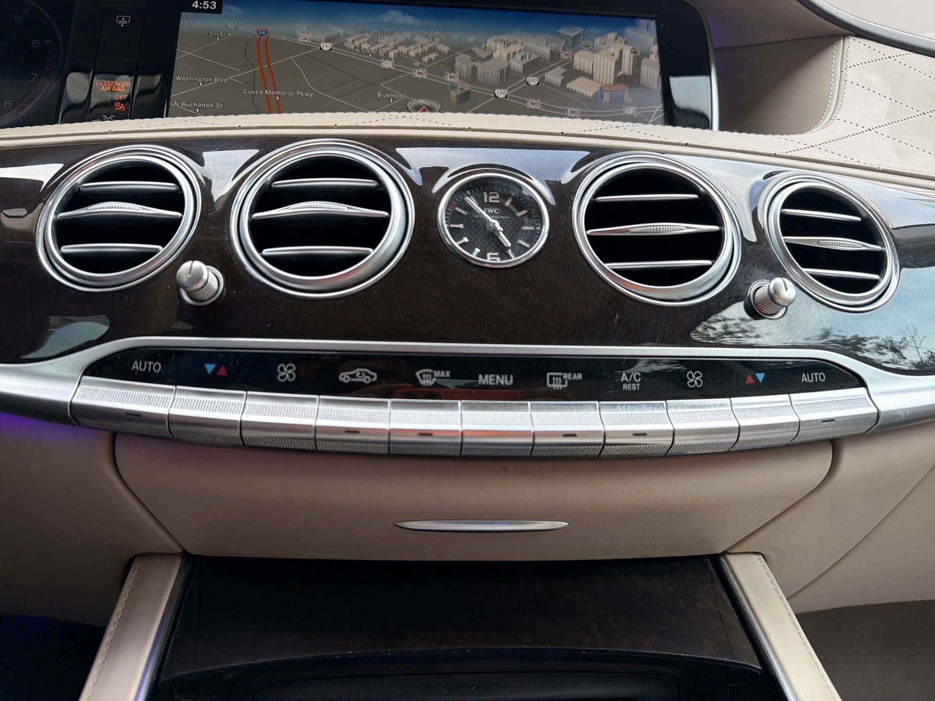 Used 2017 Mercedes-Benz S 63 AMG 4MATIC Sedan w/ Warmth & Comfort Package image 17