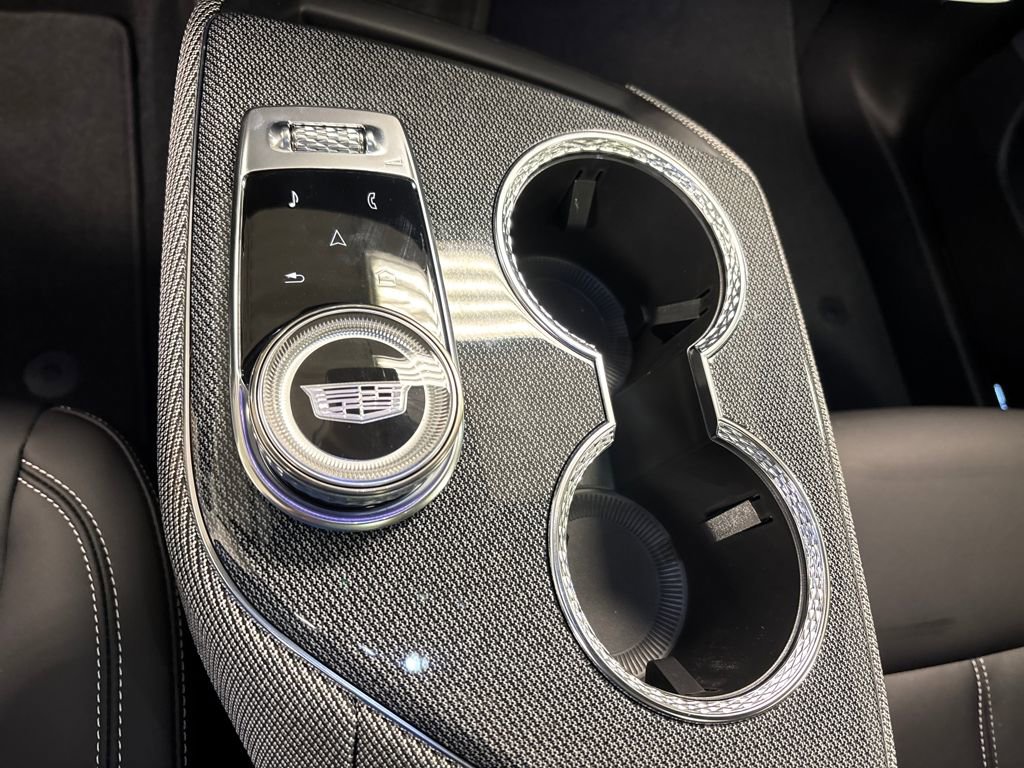 New 2026 Cadillac Optiq Sport 1 image 42