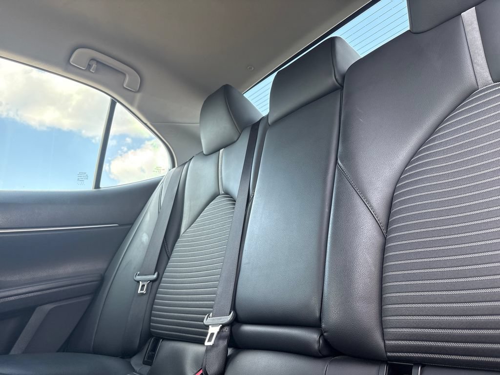 Used 2024 Toyota Camry SE FWD image 16
