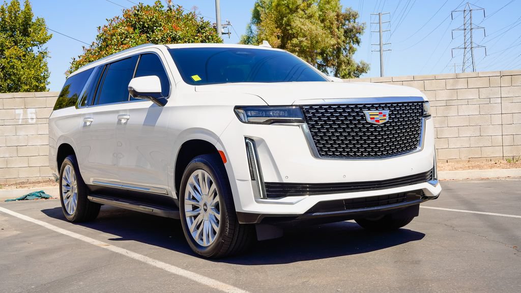 Certified 2021 Cadillac Escalade ESV Luxury RWD image 5