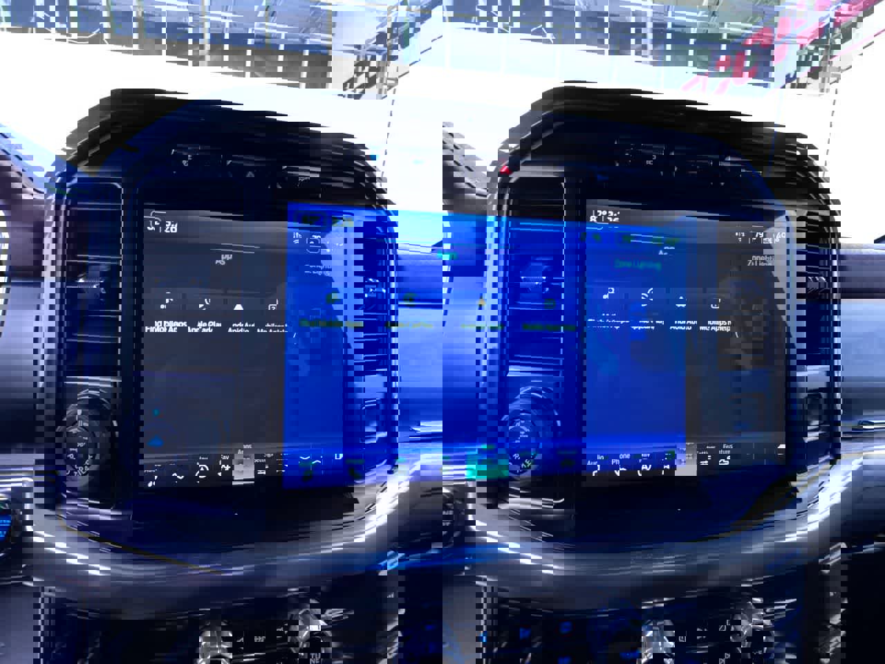 Used 2022 Ford F150 Lariat image 23