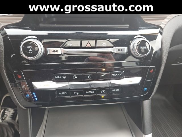 Used 2022 Ford Explorer Limited w/ Equipment Group 301A image 26
