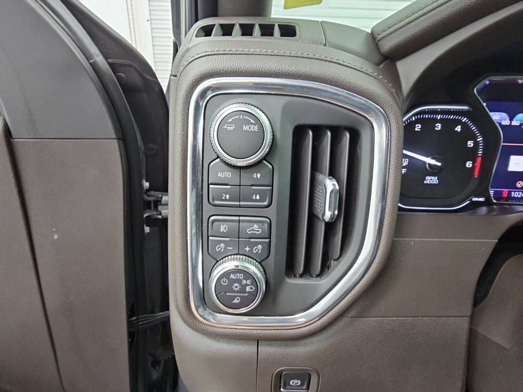 Used 2020 GMC Sierra 1500 Denali AWD/4WD image 30