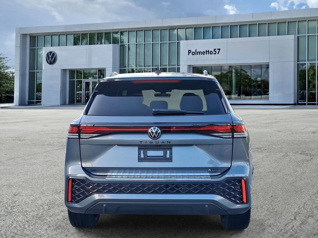 Used 2026 Volkswagen Tiguan SE R-Line AWD/4WD image 5