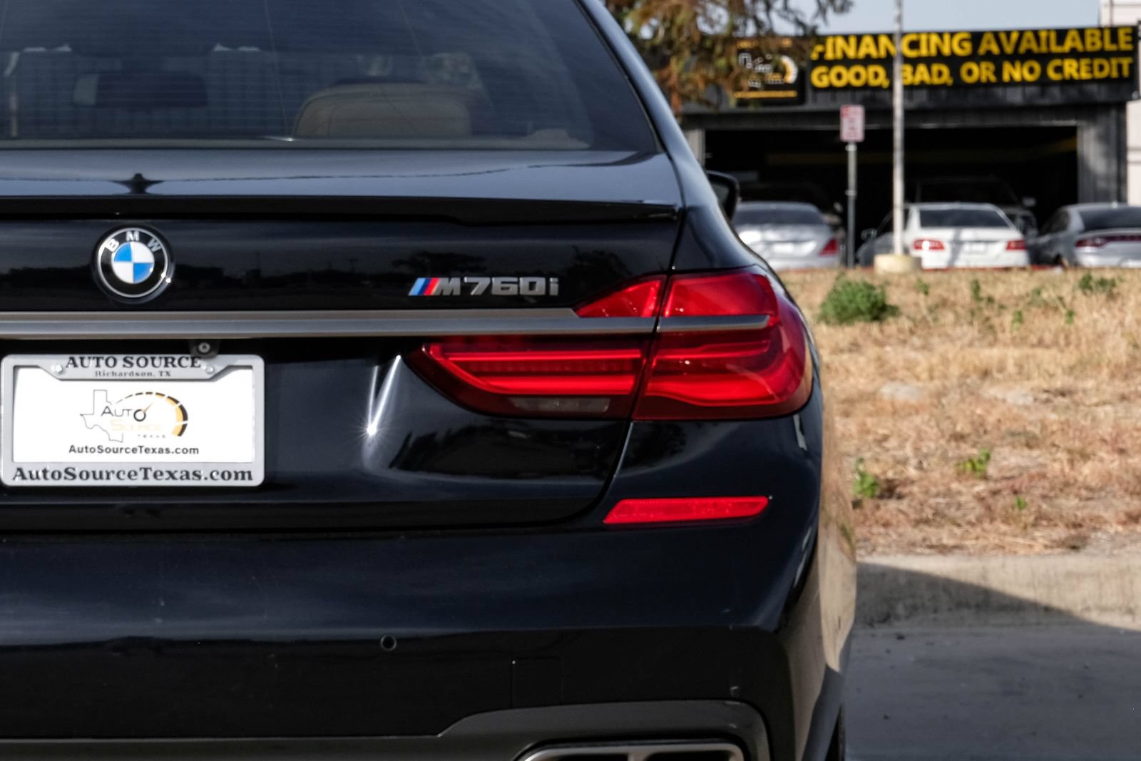 Used 2018 BMW M760i xDrive AWD/4WD image 51