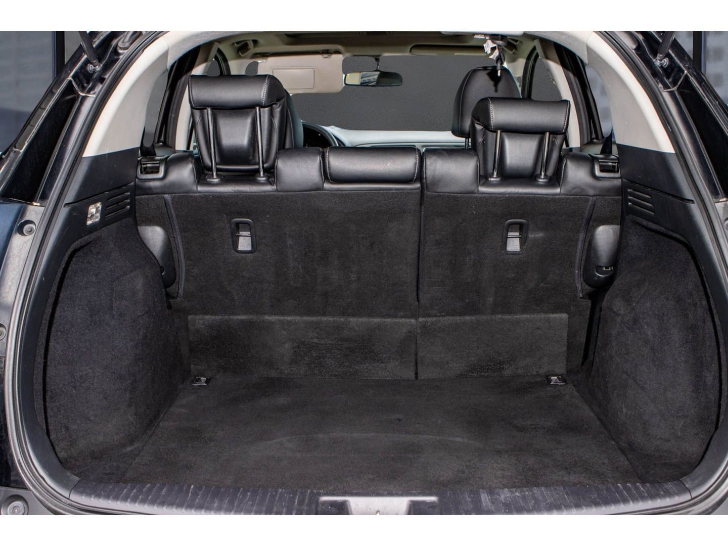 Used 2017 Honda HR-V EX-L image 9