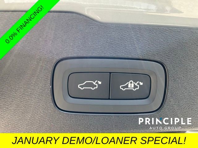 New 2026 Volvo V60 B5 Cross Country Plus w/ Protection Package Premier image 30