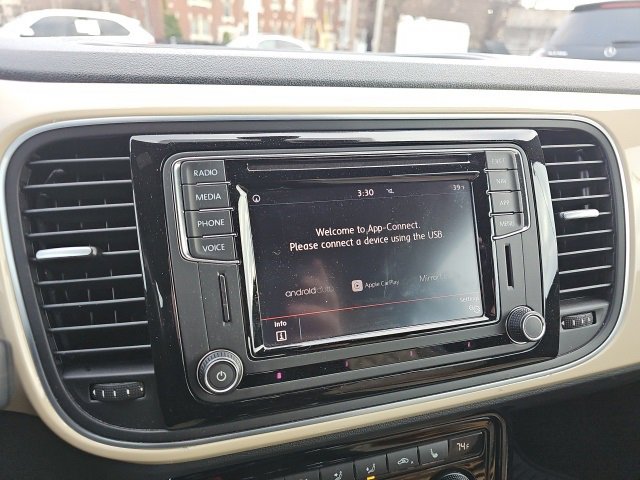 Used 2019 Volkswagen Beetle 2.0T Final Edition SEL image 17