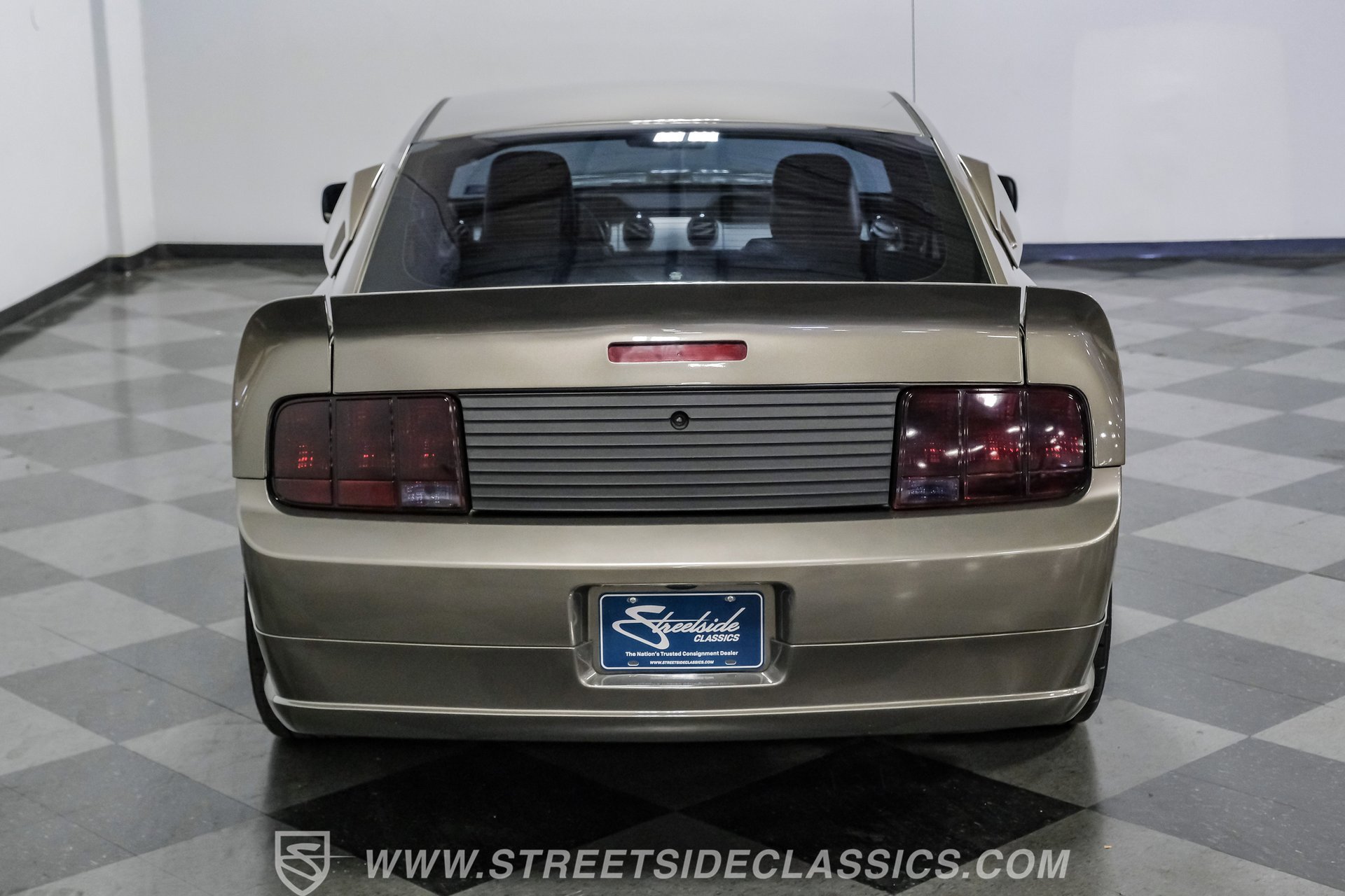 Used 2005 Ford Mustang GT image 33