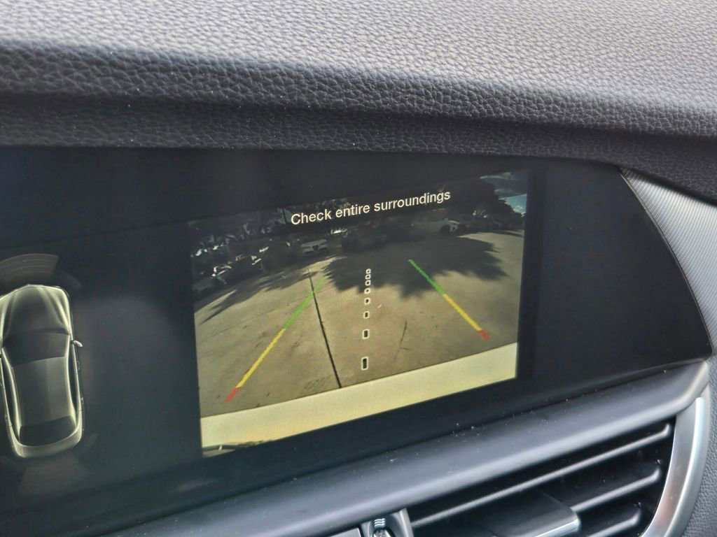 New 2025 Alfa Romeo Giulia w/ Driving Assist Package image 11