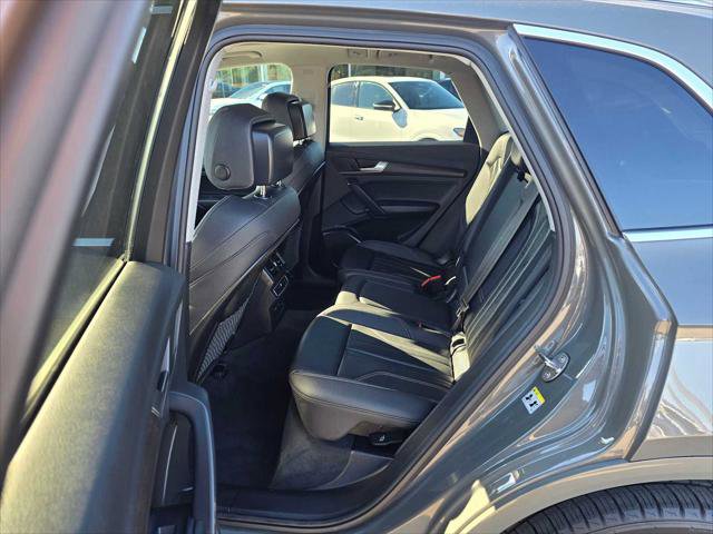 Certified 2025 Audi Q5 2.0T Premium image 18