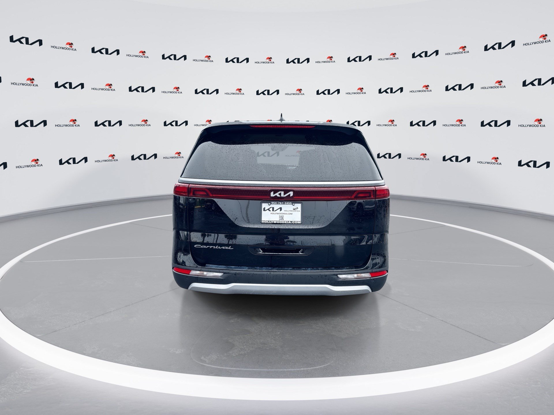Used 2022 Kia Carnival EX FWD image 7