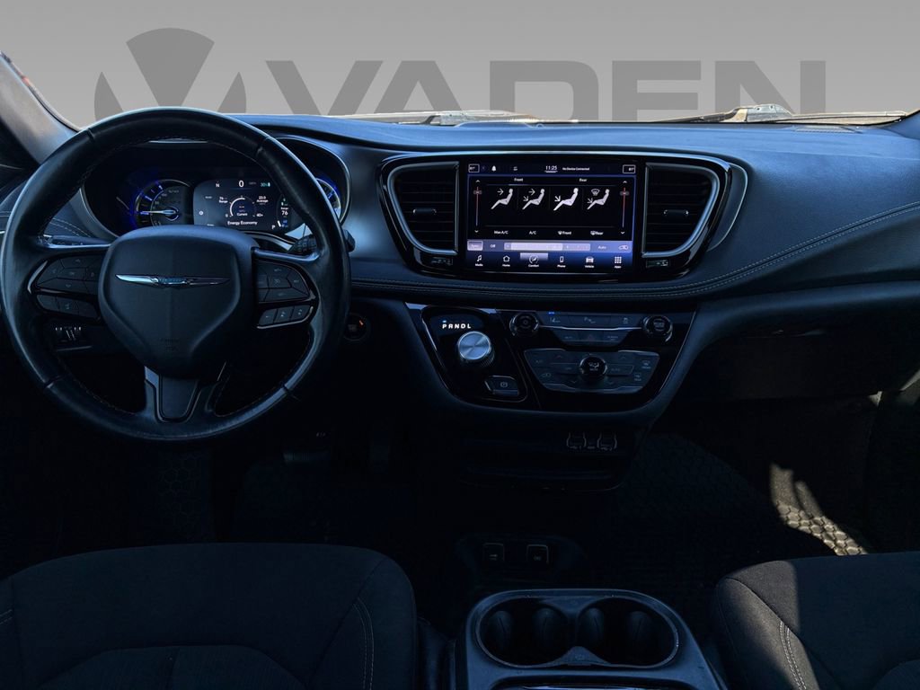 Used 2021 Chrysler Pacifica Touring w/ S Appearance Package image 2