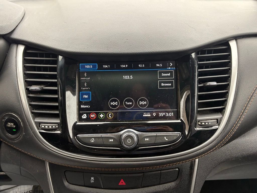 Used 2019 Chevrolet Trax LT w/ LT Convenience Package image 28