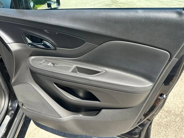 Used 2020 Buick Encore Preferred FWD image 44