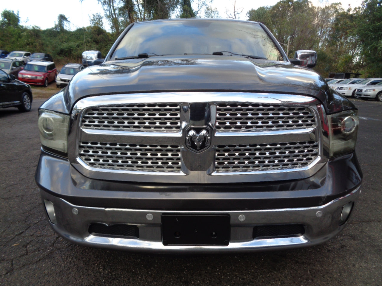 Used 2014 RAM 1500 Laramie w/ Convenience Group image 2