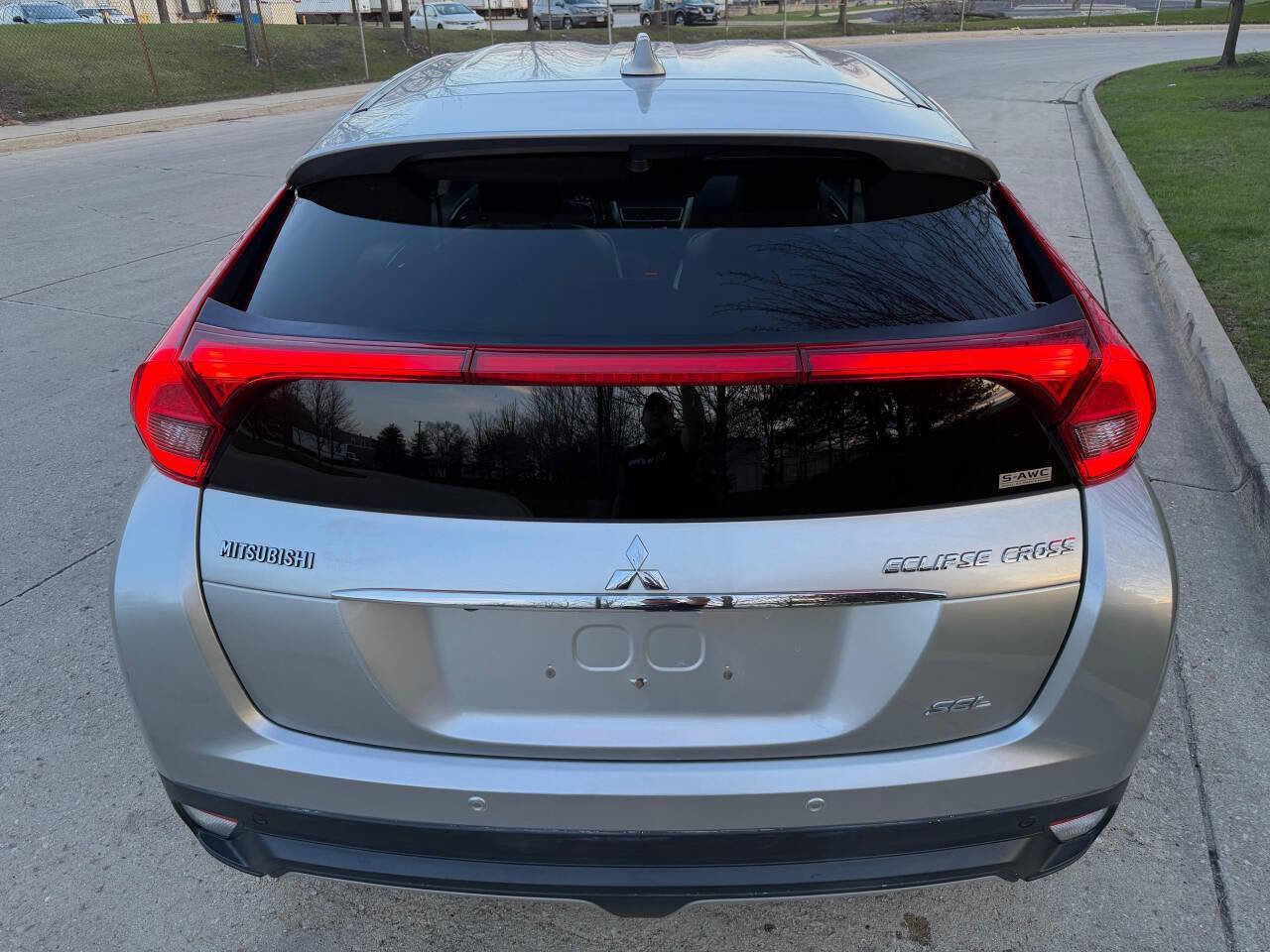 Used 2018 Mitsubishi Eclipse Cross SEL image 5