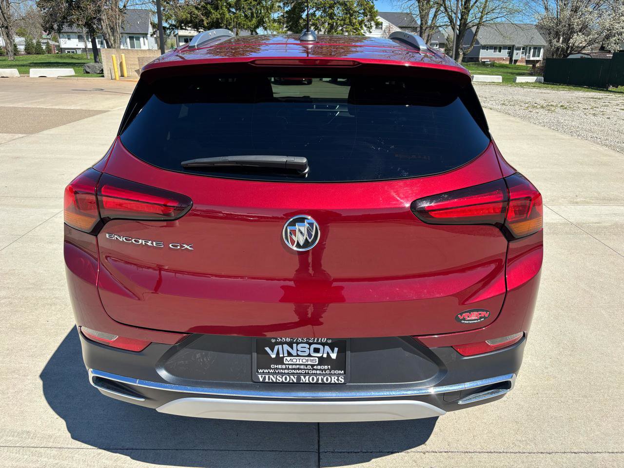 Used 2023 Buick Encore GX Essence w/ Experience Buick Package FWD image 8