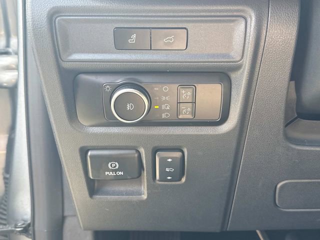 Used 2024 Ford Expedition Max Limited image 29