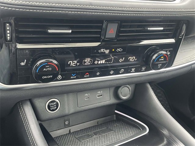 Used 2022 Nissan Rogue Platinum w/ Head-Up Display Package image 21