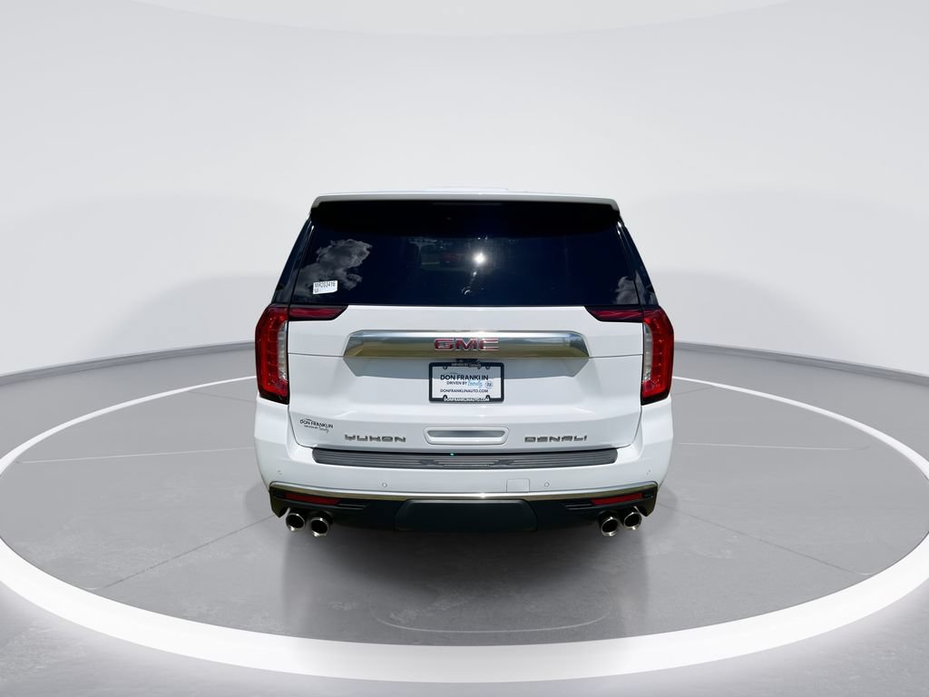 Used 2021 GMC Yukon Denali w/ Denali Premium Package AWD/4WD image 7