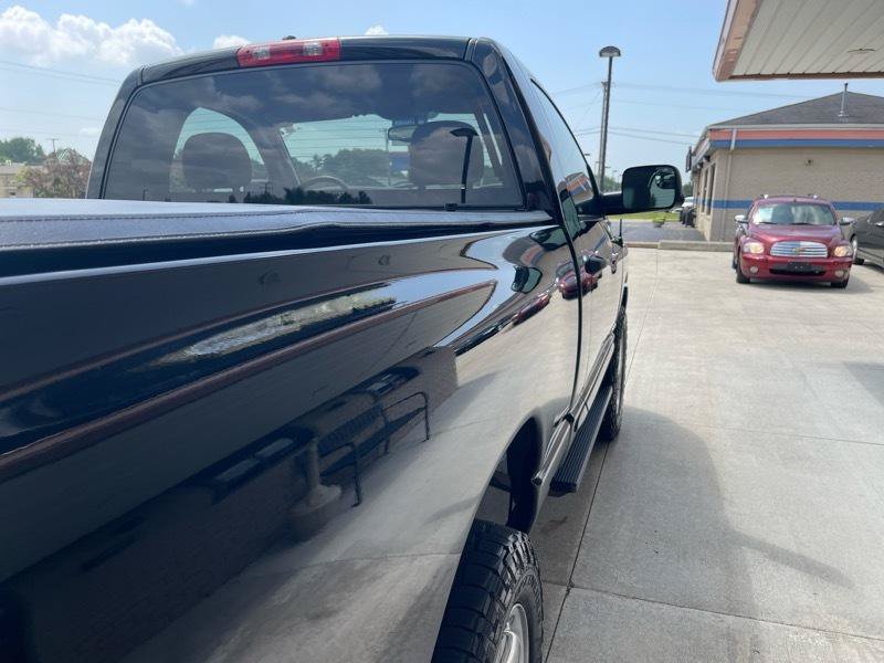 Used 2004 Dodge Ram 1500 Truck SLT w/ Sport Appearance Group AWD/4WD image 10