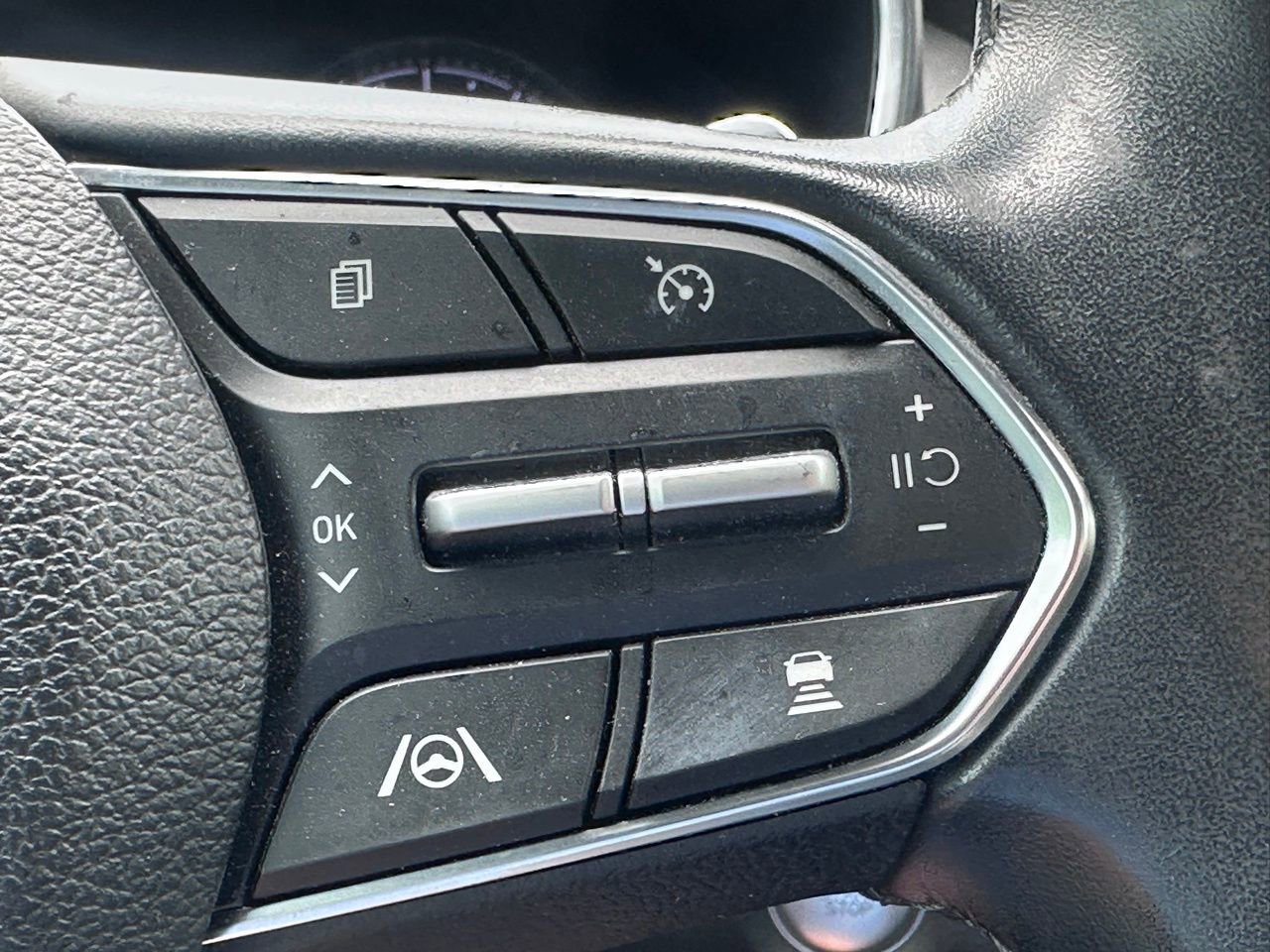 Used 2023 Hyundai Santa Fe XRT image 27