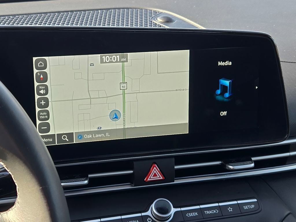 Used 2024 Hyundai Elantra SEL w/ Convenience Package image 34