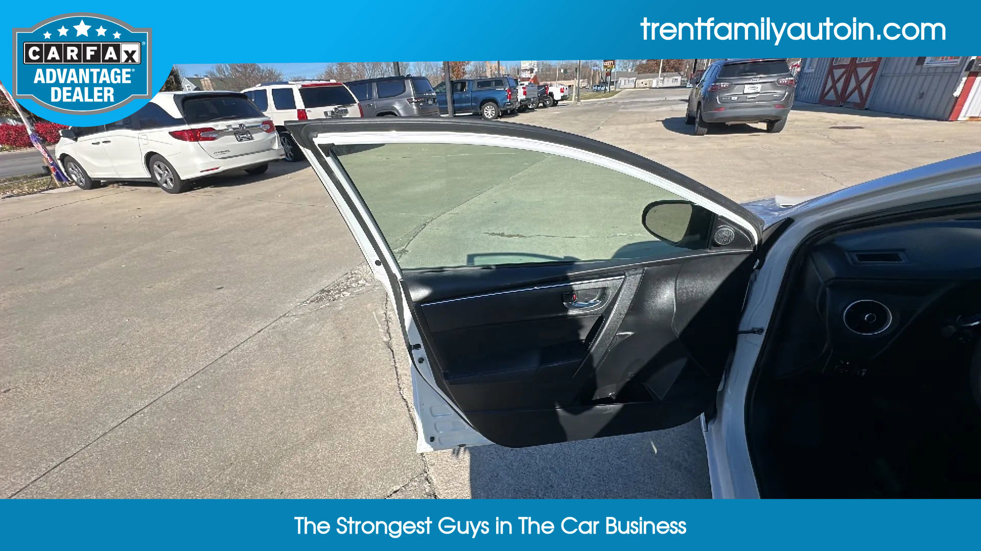 Used 2019 Toyota Corolla LE image 24