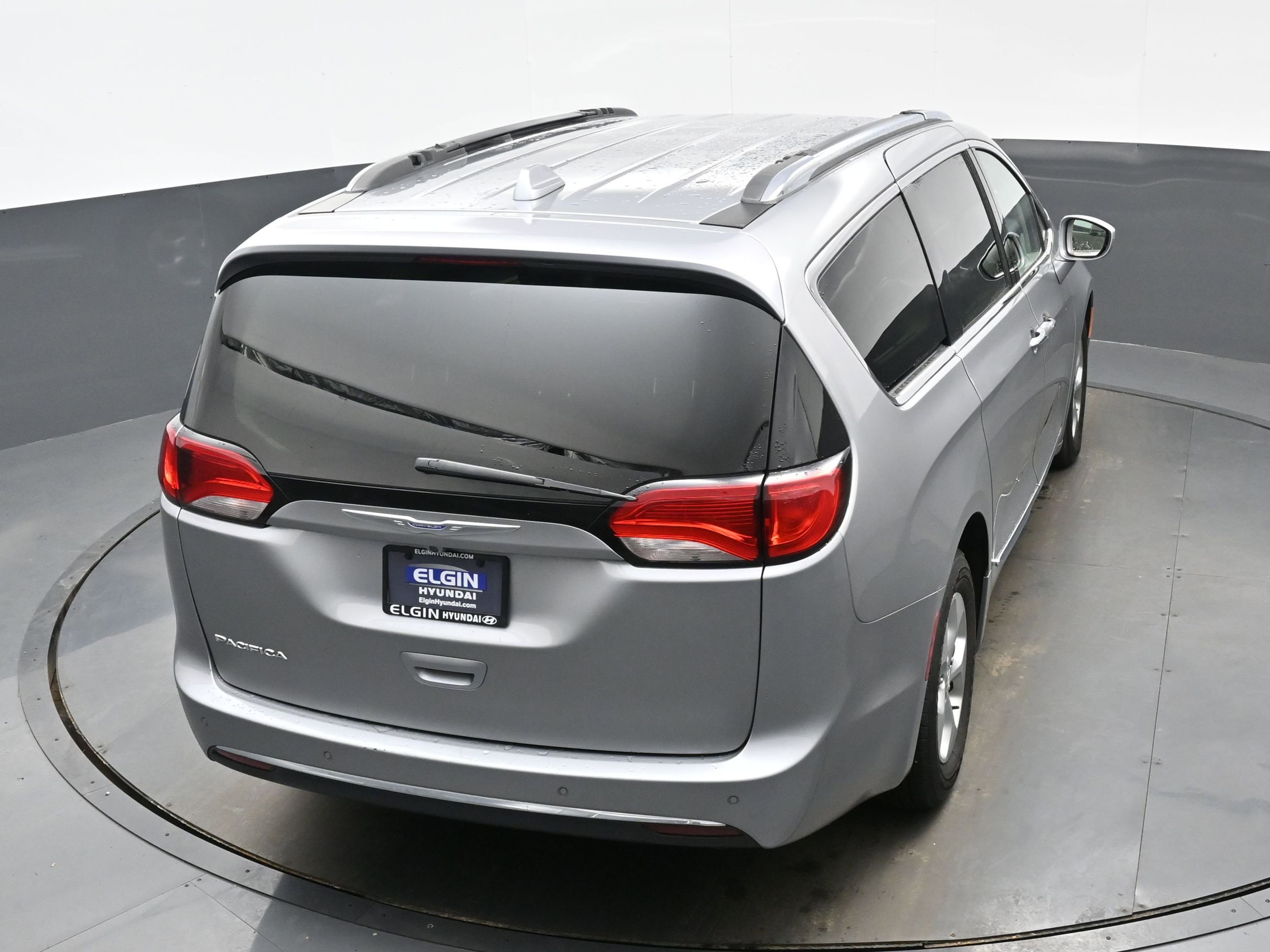 Used 2017 Chrysler Pacifica Touring-L Plus image 39