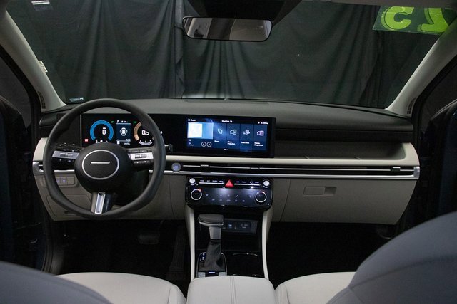 Used 2025 Hyundai Tucson SEL image 22