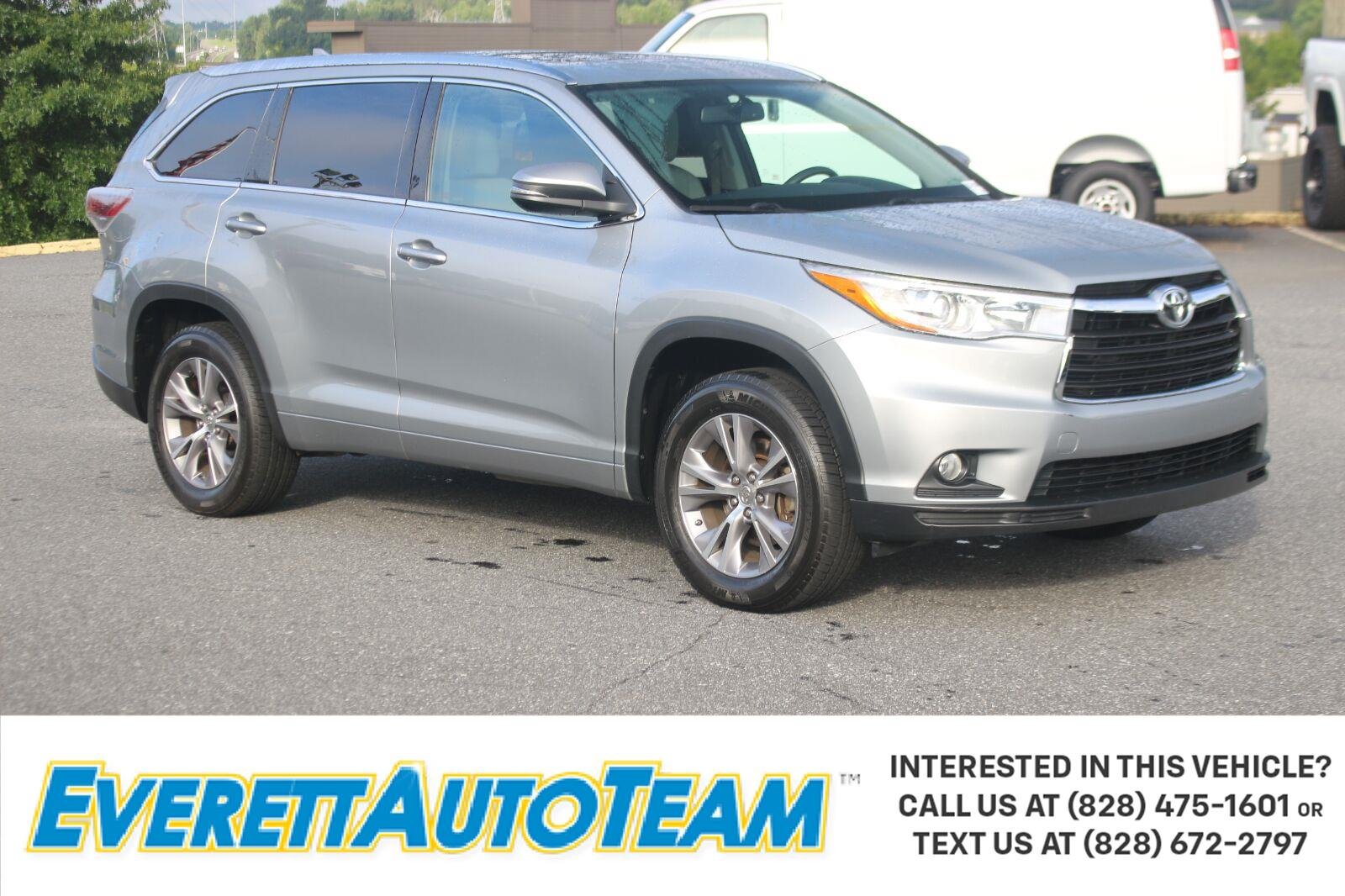 Used 2015 Toyota Highlander XLE FWD image 1