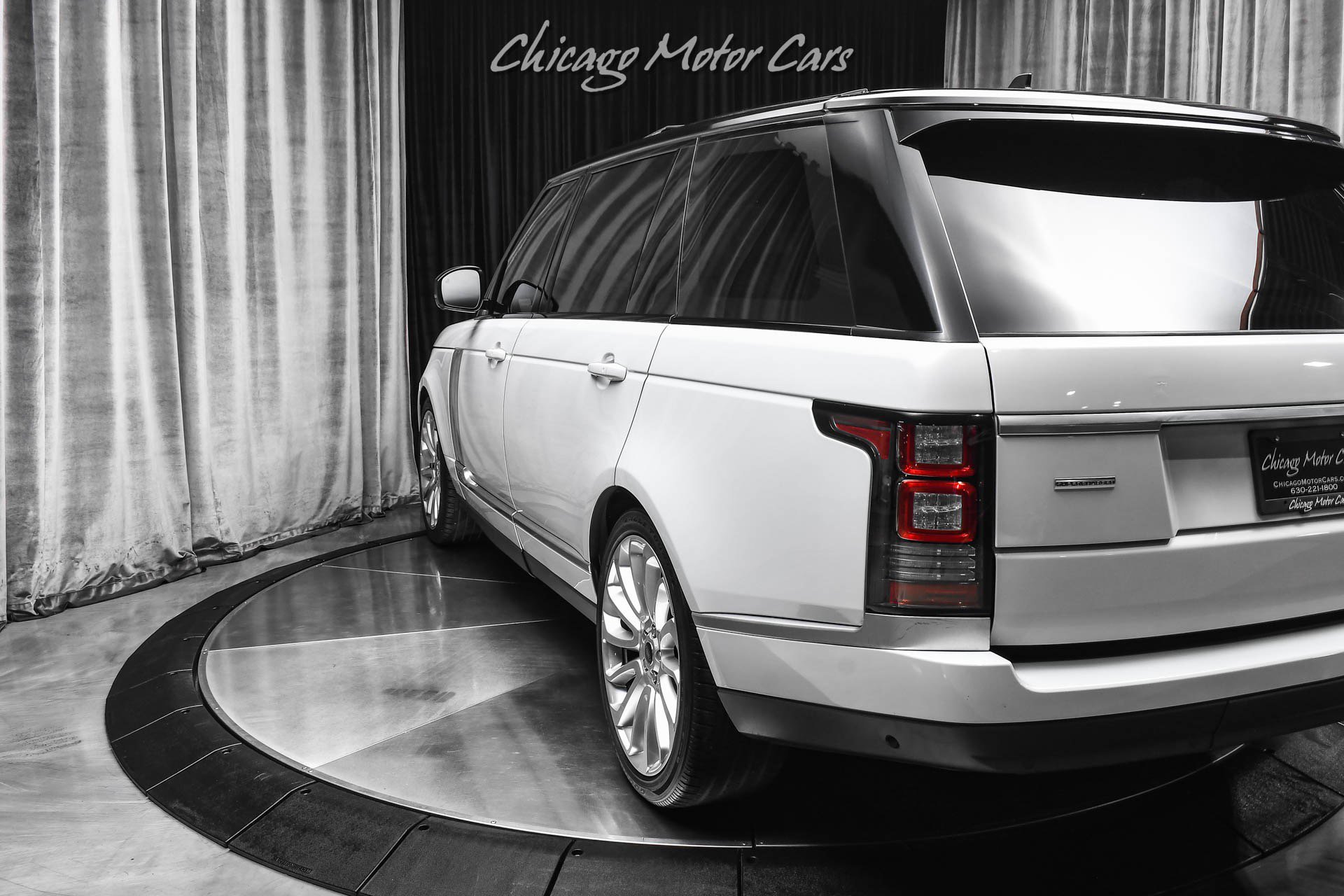 Used 2016 Land Rover Range Rover Long Wheelbase Supercharged image 44