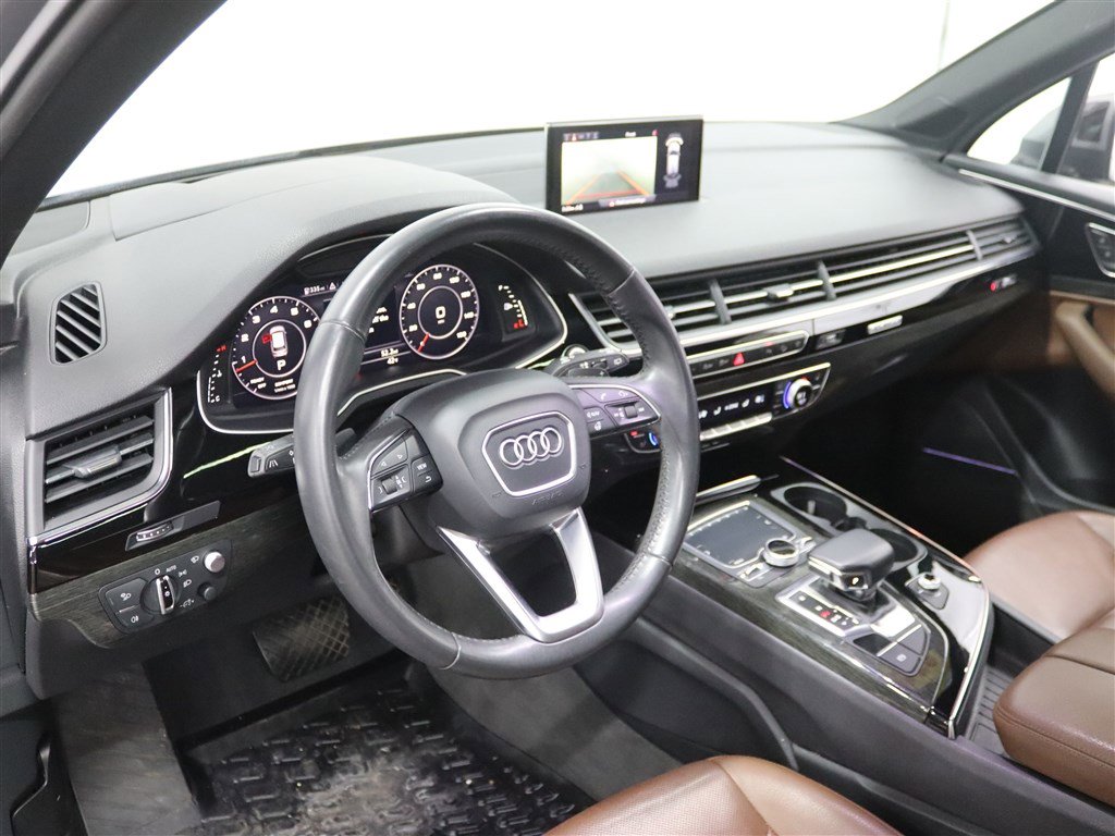 Used 2018 Audi Q7 3.0T Prestige image 24
