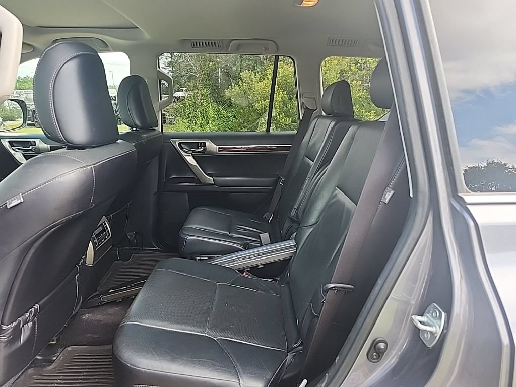 Used 2017 Lexus GX 460 Premium AWD/4WD image 23