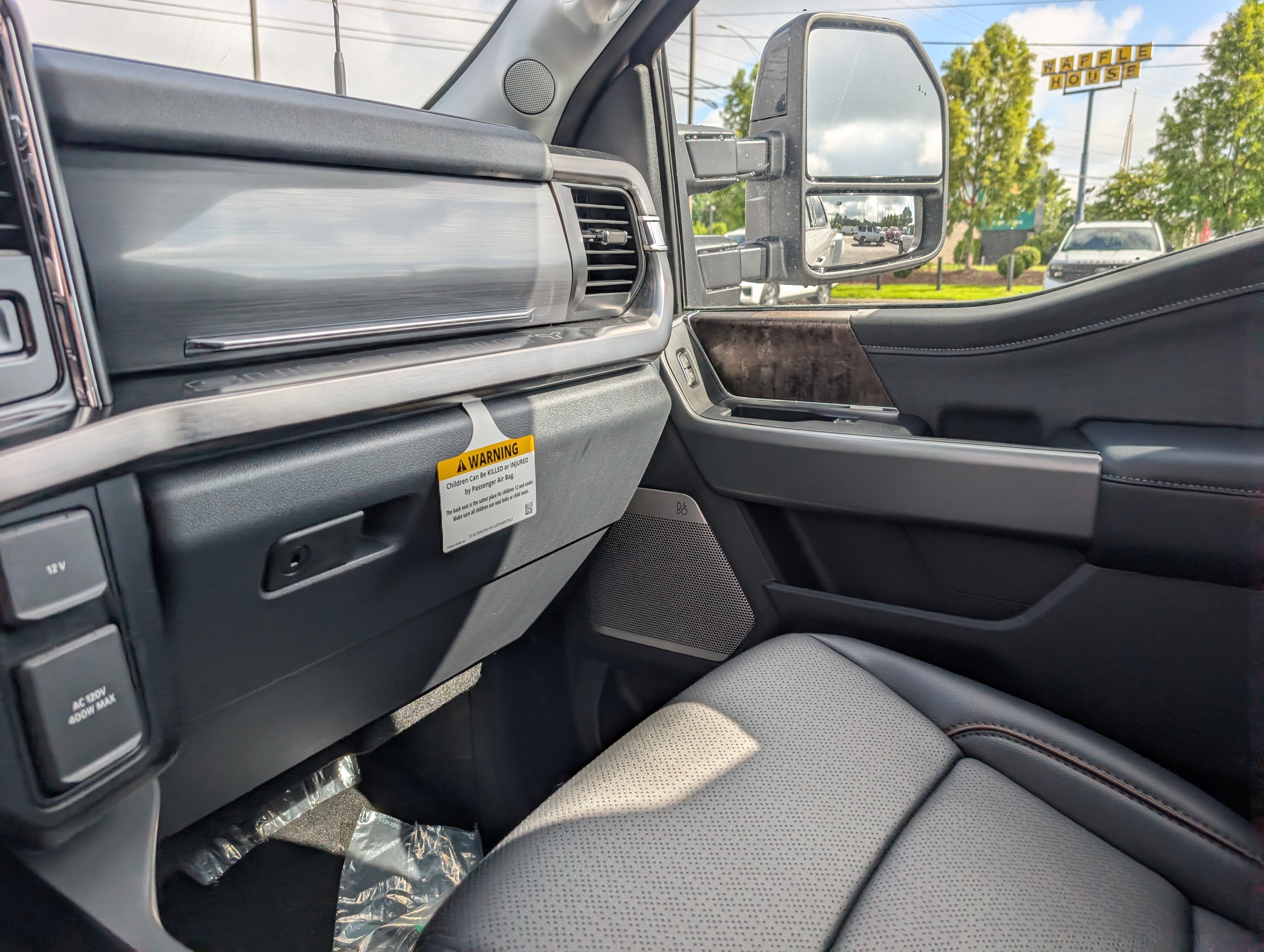 New 2026 Ford F350 Lariat w/ Lariat Ultimate Package AWD/4WD image 32