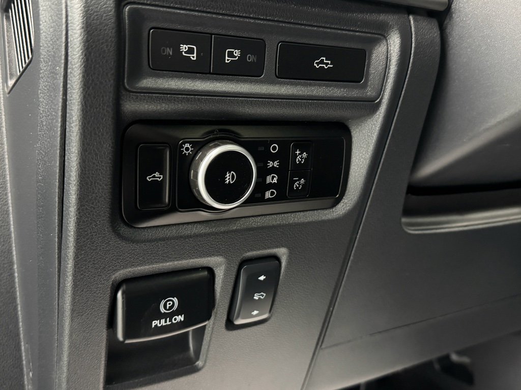 Used 2023 Ford F150 Lariat w/ Equipment Group 502A High image 18