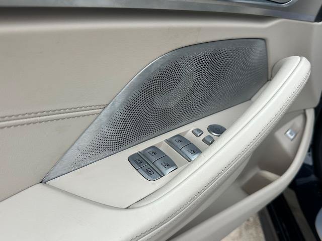 Used 2026 BMW M850i xDrive AWD/4WD image 15