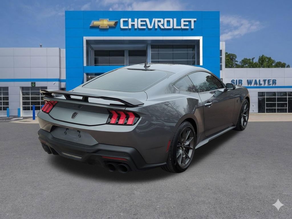 Used 2025 Ford Mustang Dark Horse image 6