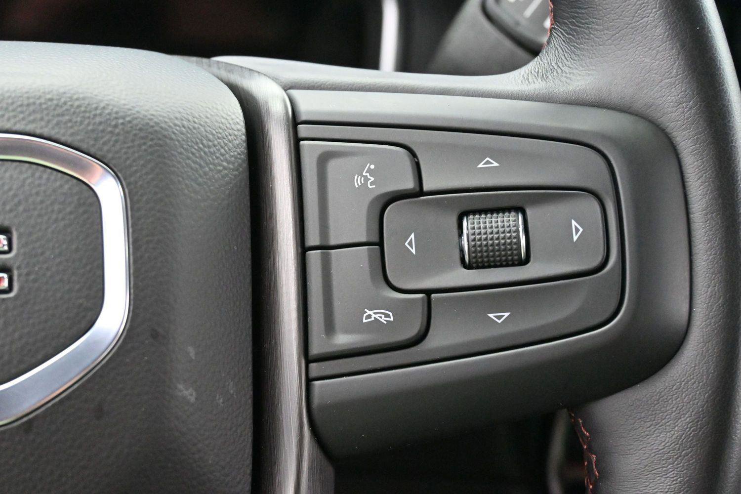 Used 2024 GMC Sierra 2500 AT4X AWD/4WD image 19