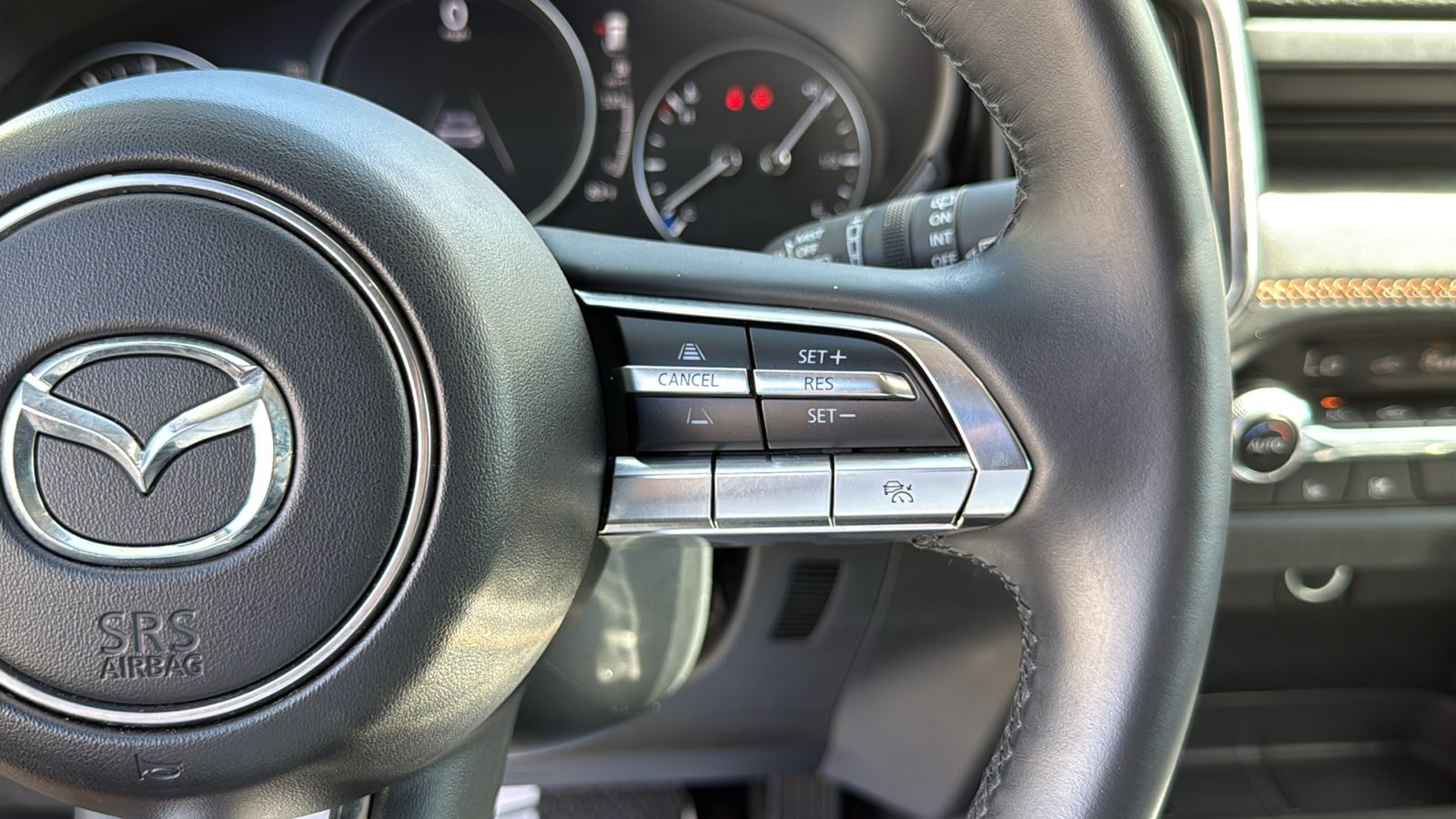 Used 2025 MAZDA CX-50 AWD 2.5 S w/ Premium Plus Pkg image 13