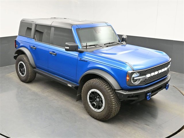 Used 2023 Ford Bronco Badlands image 13
